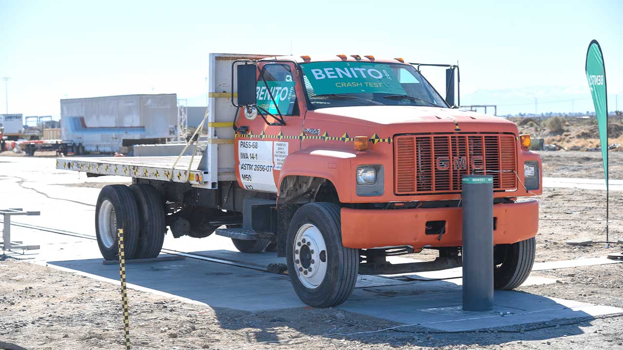 CRASH TEST: DEFENDRE M50 HM5012 – Pilona automàtica antiterrorista